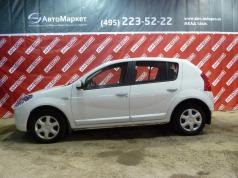 Renault Sandero 2011г. механика 1598см. куб